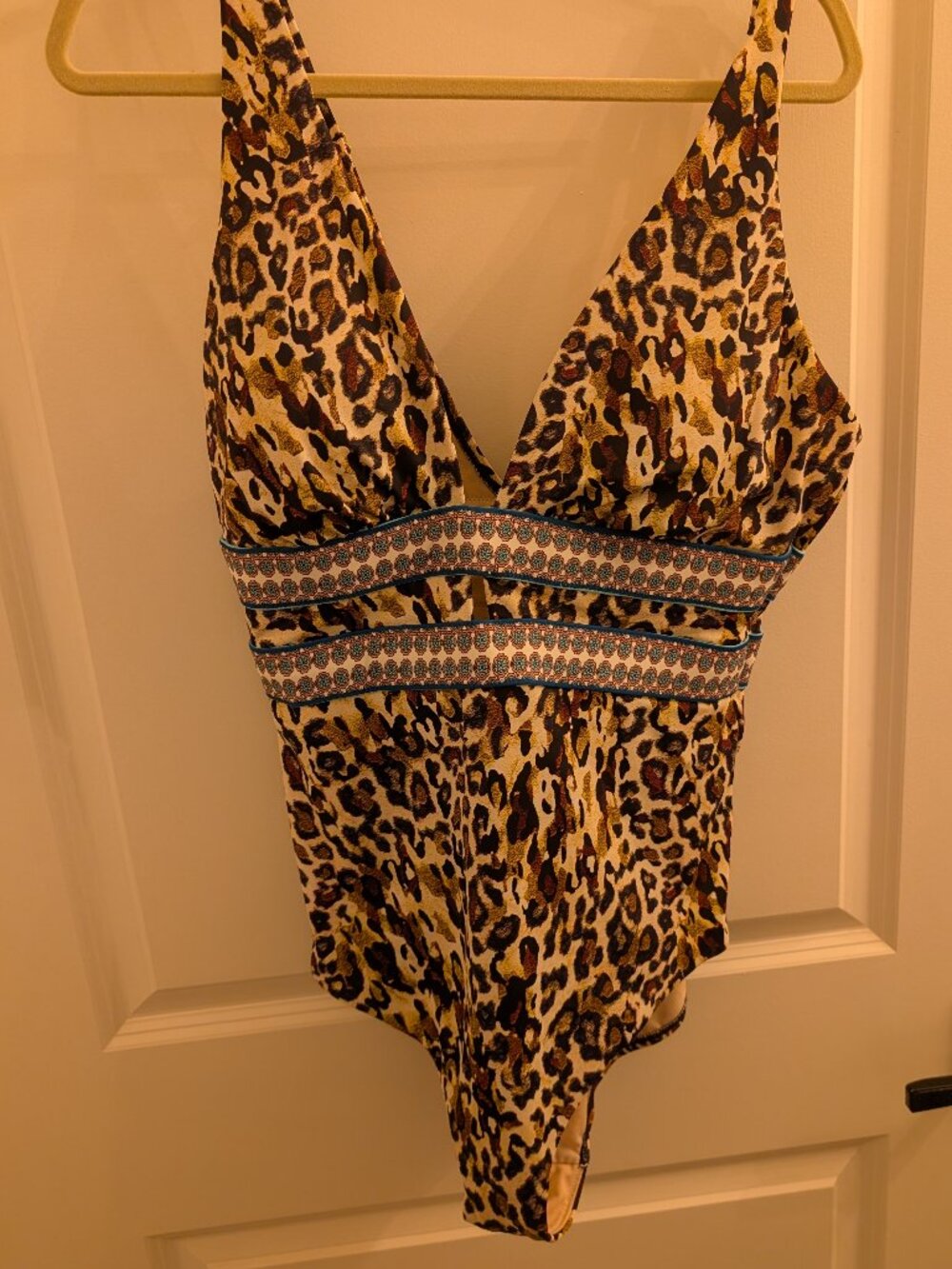 NWT - Swimsuits For All Leopard Plunge Swimsuit - Size 16